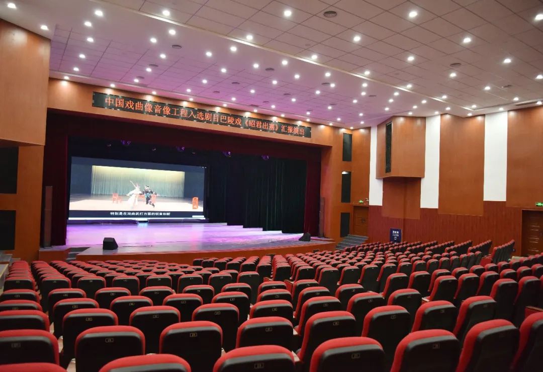 巴陵戏展演中心成功试运行首演，j9平台官网团队用行动践行责任担当